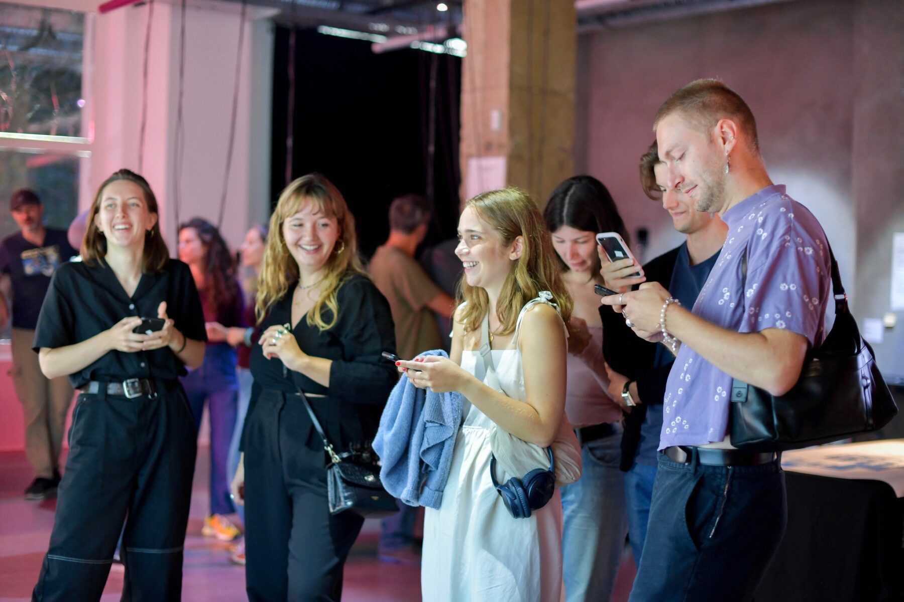 Useful Fictions •4 – Faire corps ; corps empêché, corps augmenté, corps social - Useful Fictions