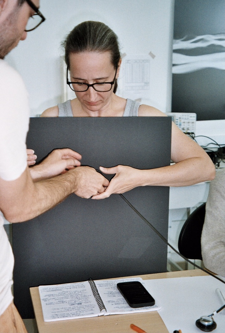 Useful Fictions •4 – Faire corps ; corps empêché, corps augmenté, corps social - Useful Fictions