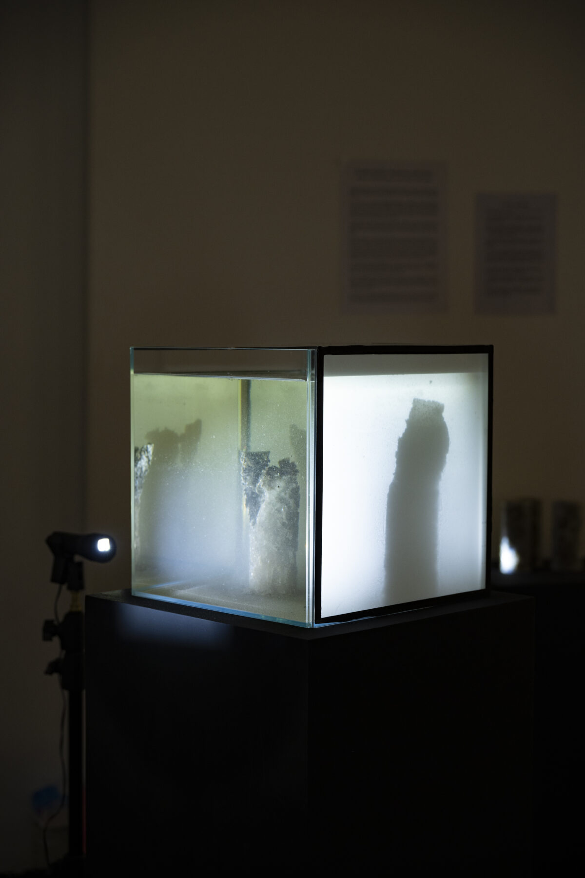 Irréversibles abstractions – Dissolution des mondes flottants - Useful Fictions